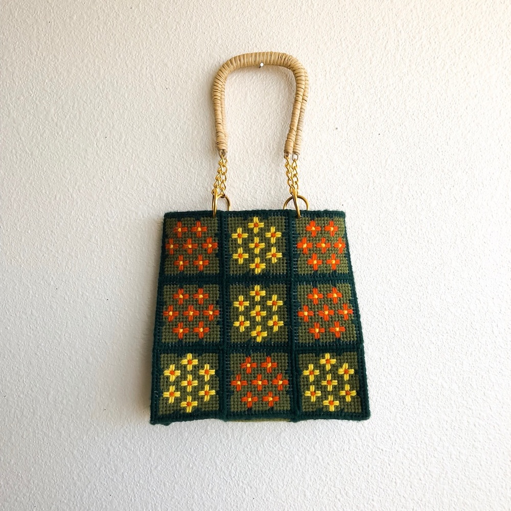 🎉HOST PICK🎉 Vintage Woven Flower Bag